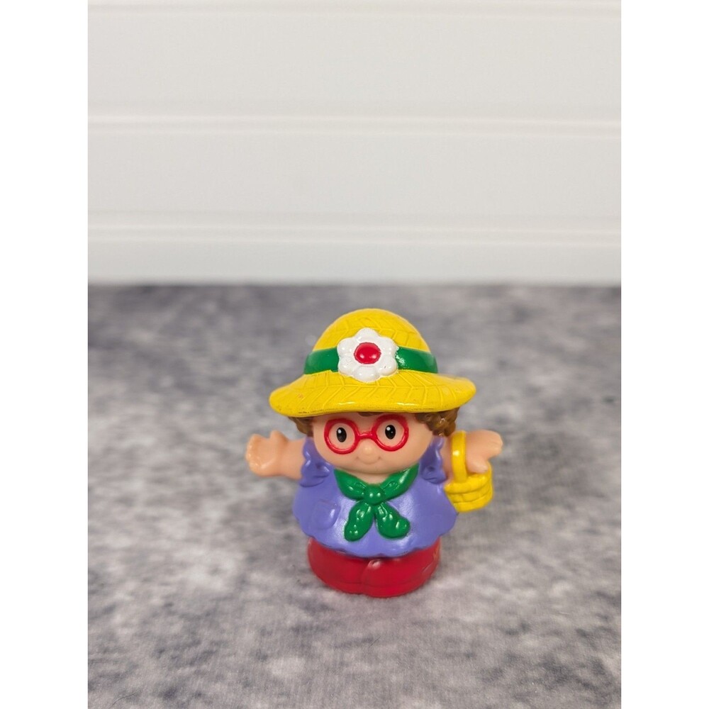 Mattel Fisher Price Little People Maggie w/ Picnic Basket PurpleDress Green Tie